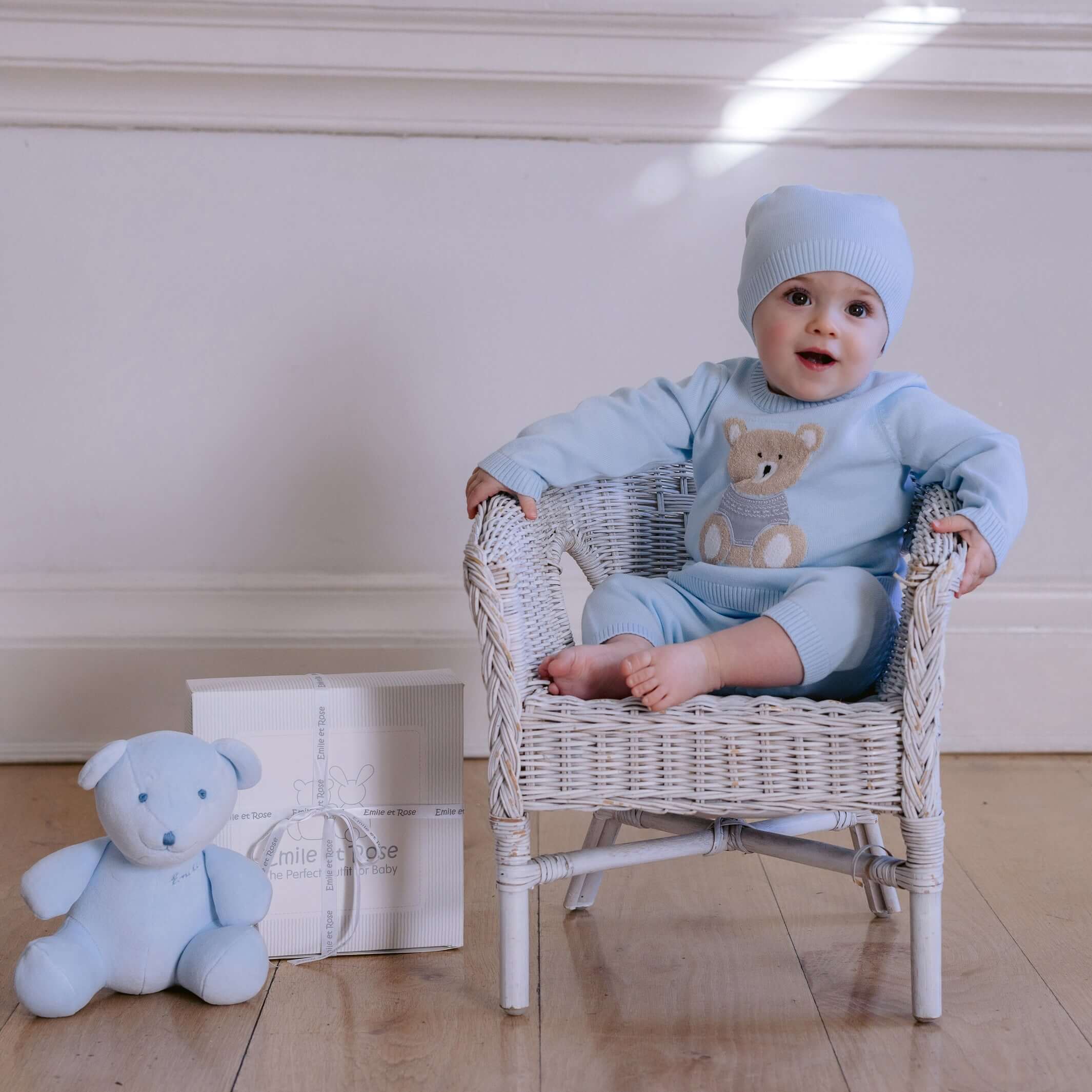 Emile Et Rose Baby Boys Easton Blue Knitted Set