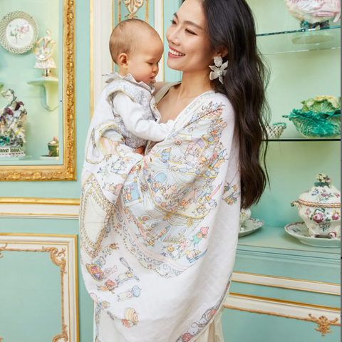 Atelier Choux Paris White Le Gateau Swaddle Atelier Choux Paris White Le Gateau Swaddle