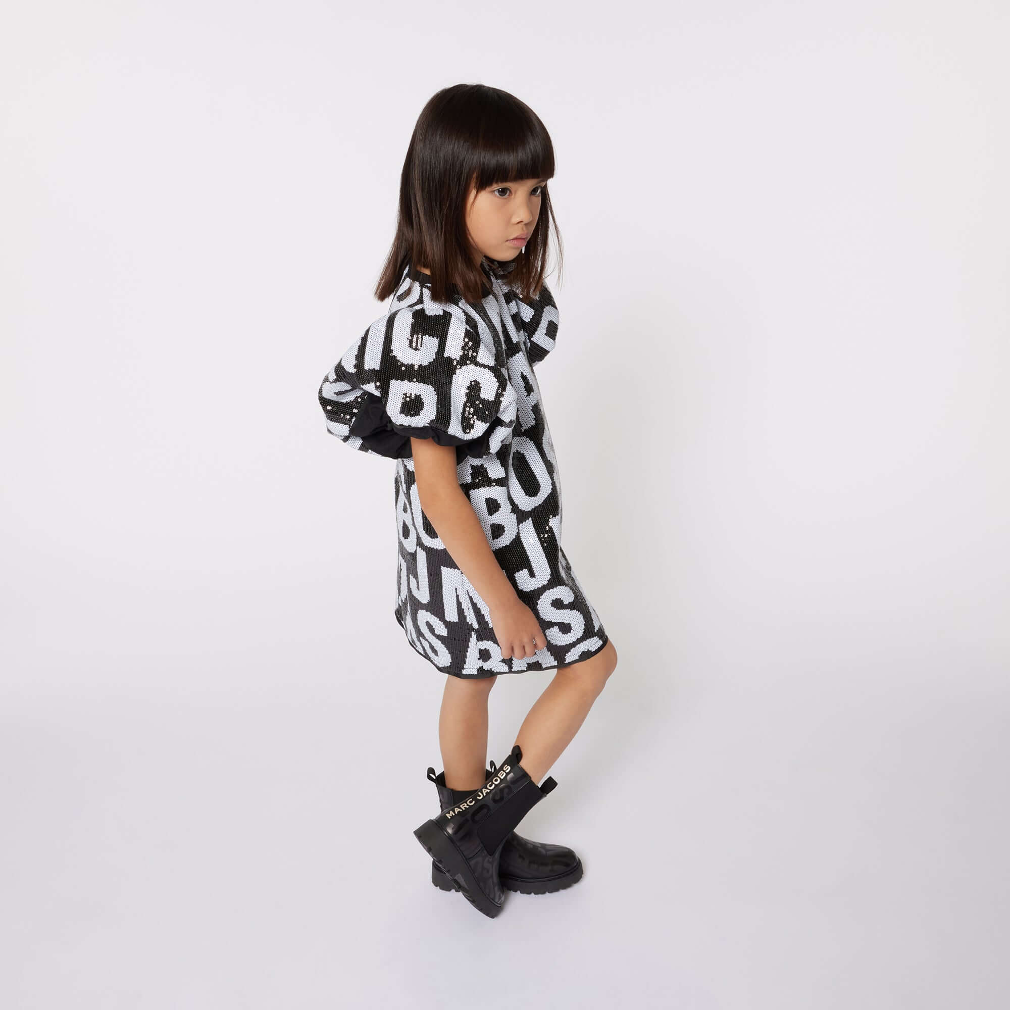 designer girls dresses from the marc jacobs kids MARC JACOBS - Teen Girls Striped Bag Print Dress